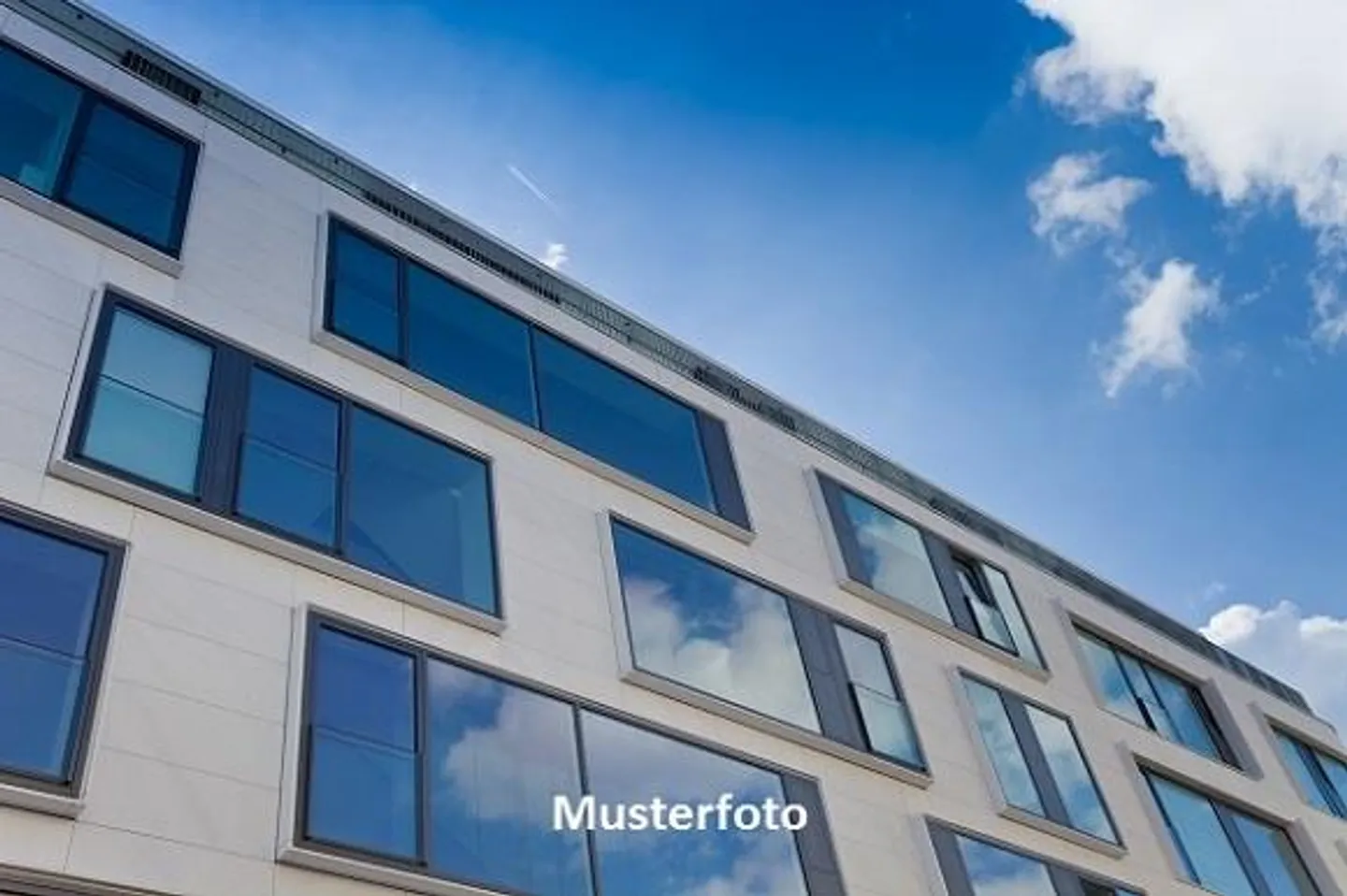 Spazio Ufficio Commerciale Asta - Foto 1 di 13