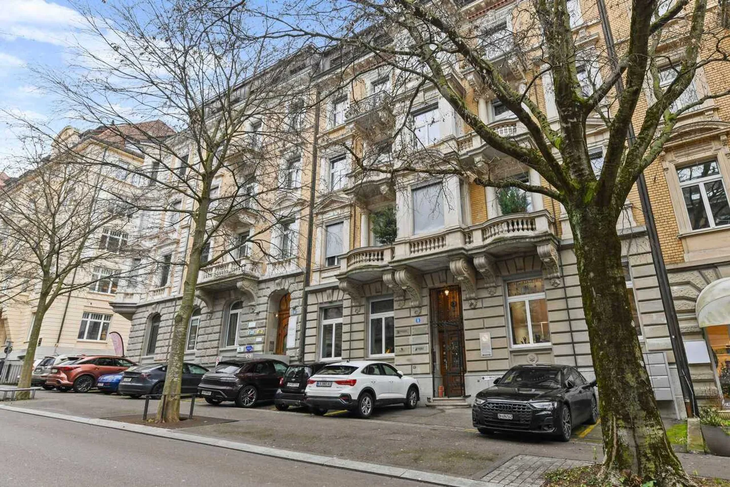 Ufficio in edificio storico arredato con terrazza in posizione centrale a Zurigo - Foto 13 di 13