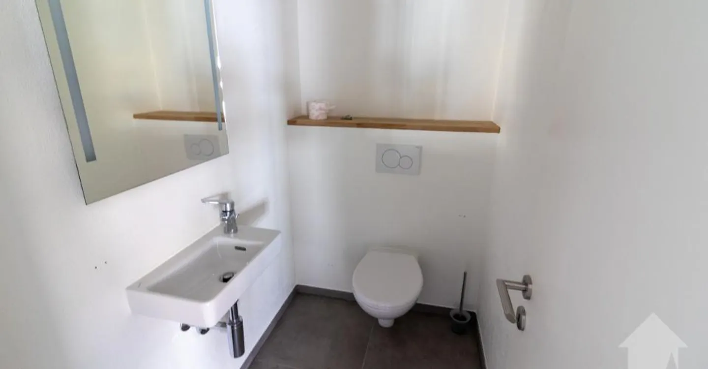 Stylish 4.5-Room Apartment - Photo 4 of 11