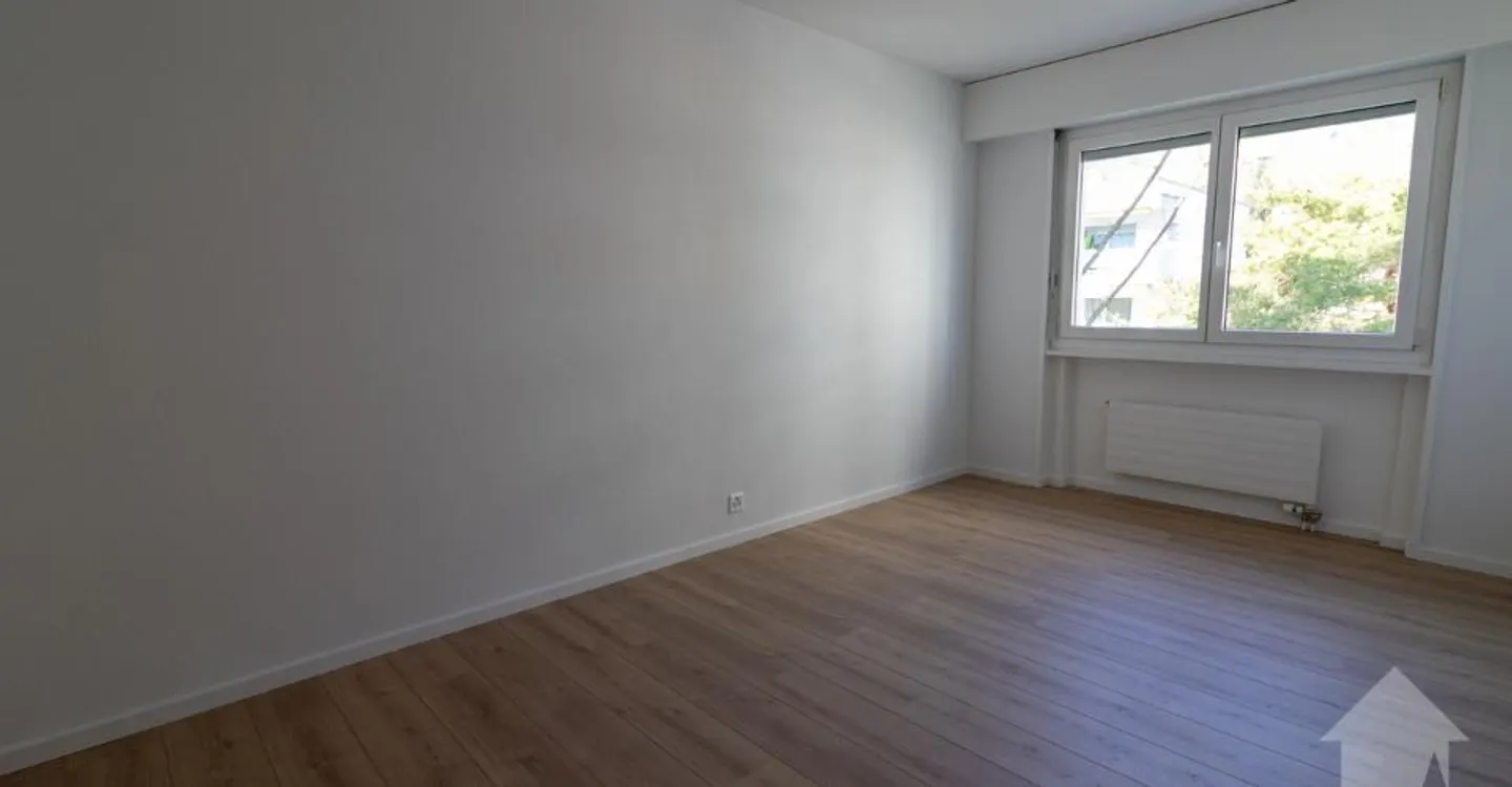 Stylish 4.5-Room Apartment - Photo 7 of 11