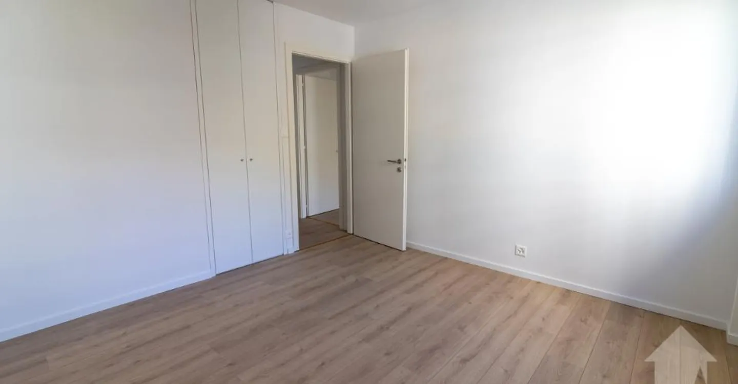 Stylish 4.5-Room Apartment - Photo 9 of 11