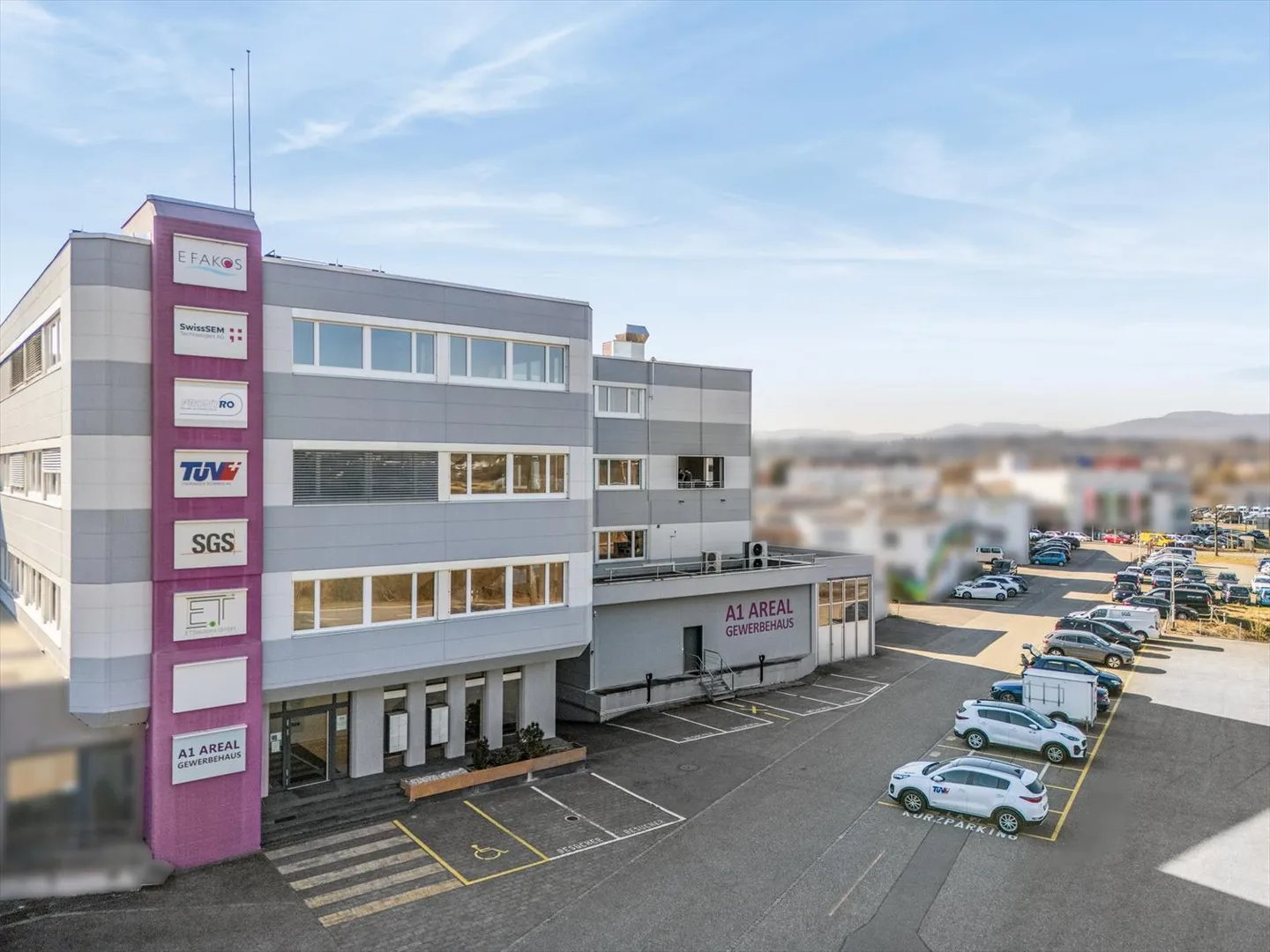 Spazi per uffici attraenti in una posizione centrale a Oberentfelden - Foto 1 di 8