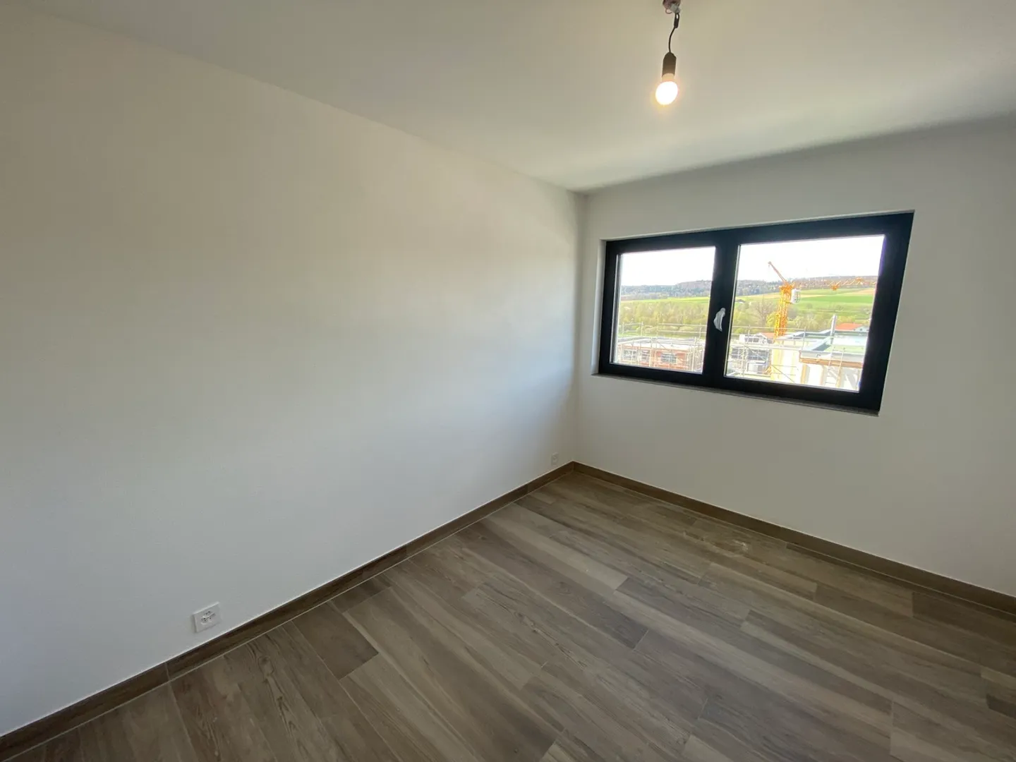 Hochwertige 4,5-Zimmer-Wohnung mit Aufzug. - Foto 6 von 27