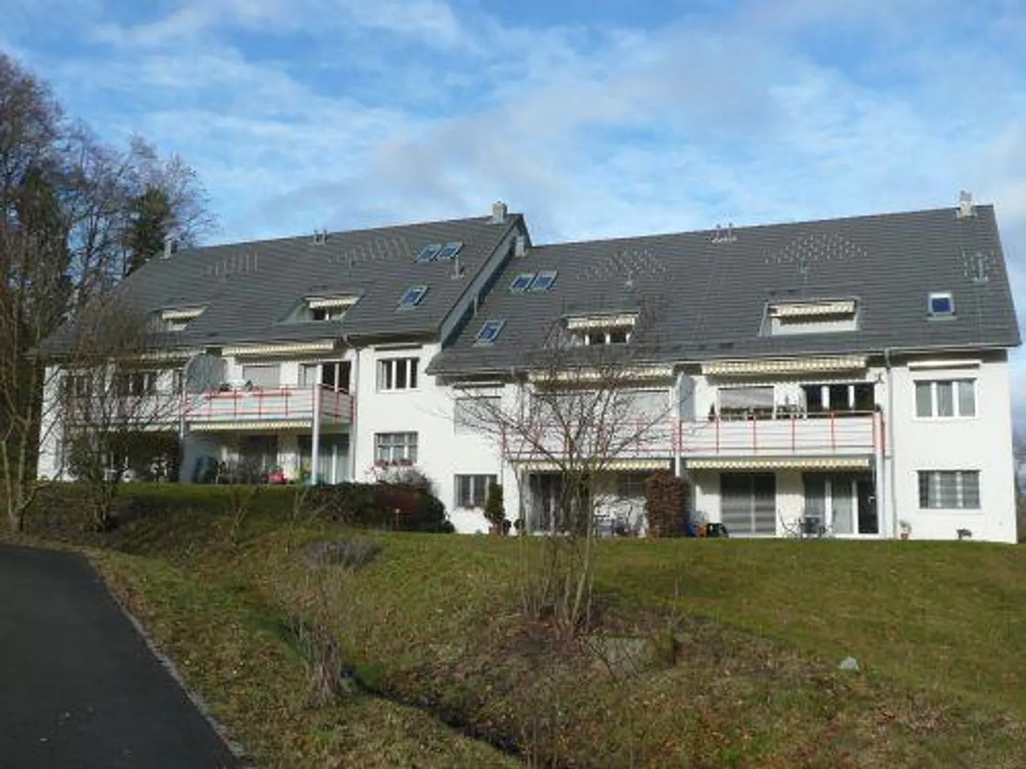 Family apartment in rural green development - Photo 1 of 9