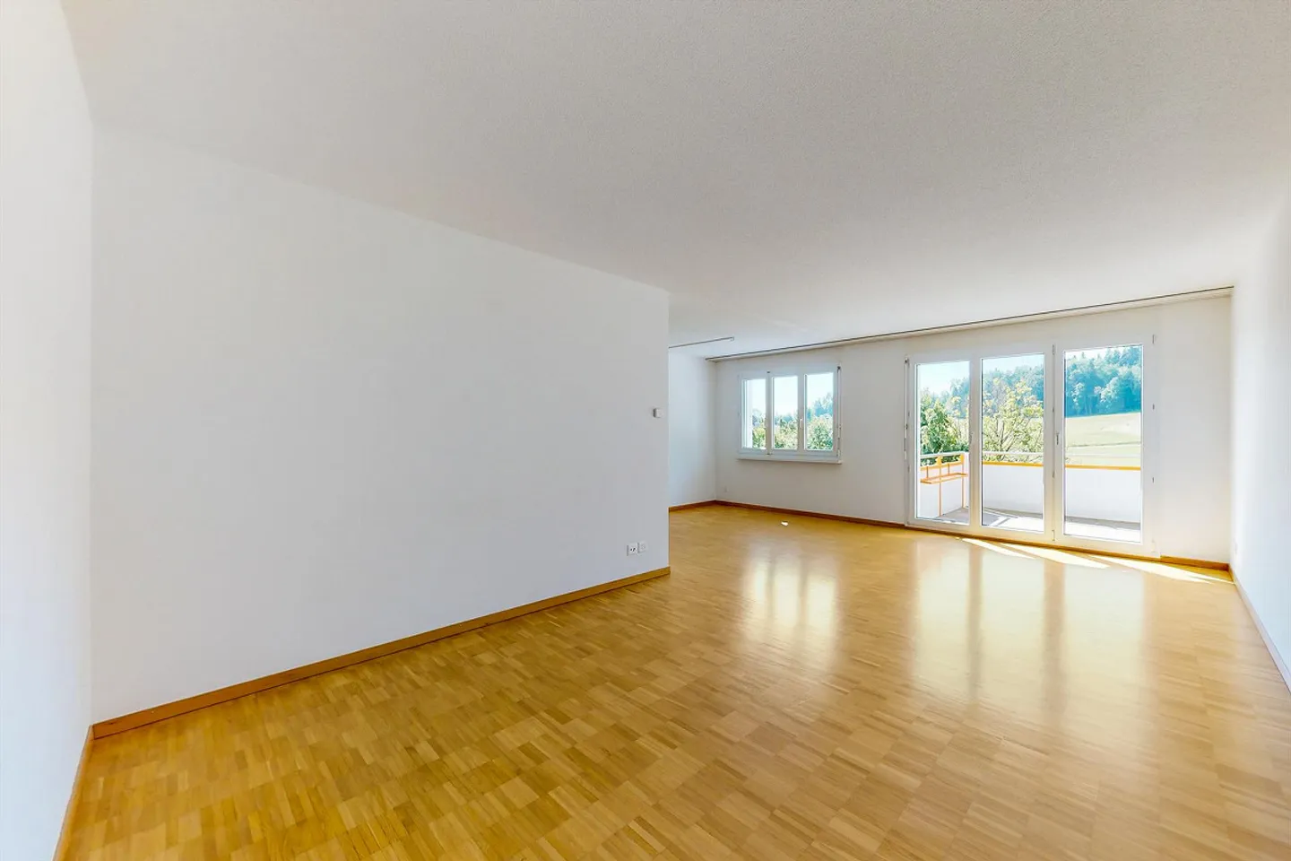 Family apartment in rural green development - Photo 3 of 9