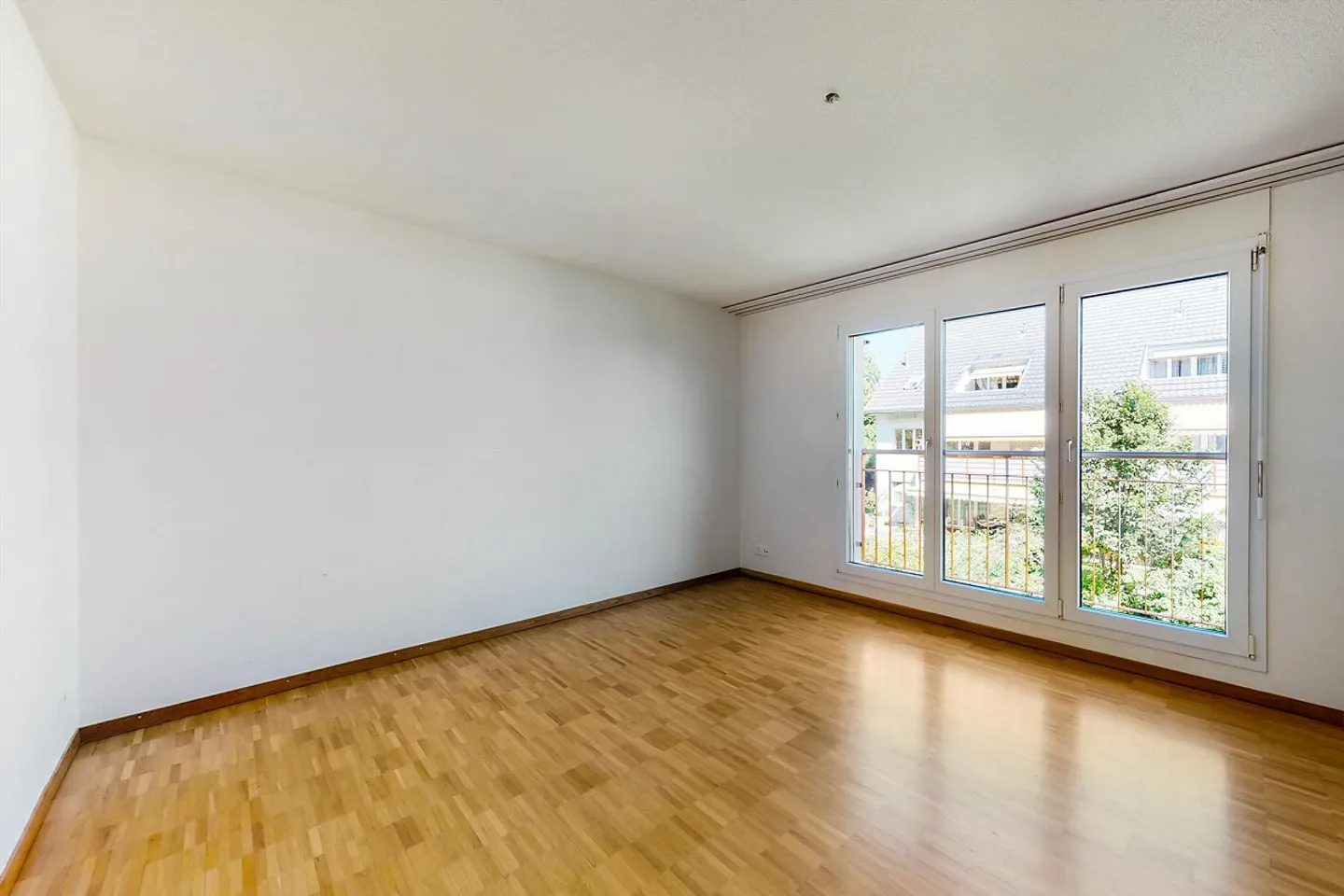 Family apartment in rural green development - Photo 8 of 9