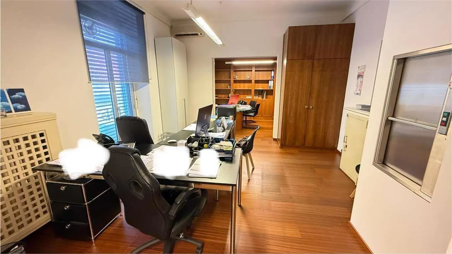 Ufficio Duplex Centrale a Chiasso - Foto 10 di 13