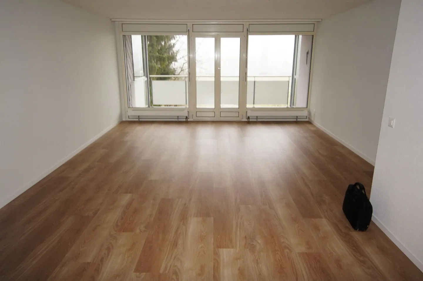 Bell'appartamento di 4,5 stanze a Thun, in una posizione privilegiata - Foto 2 di 14