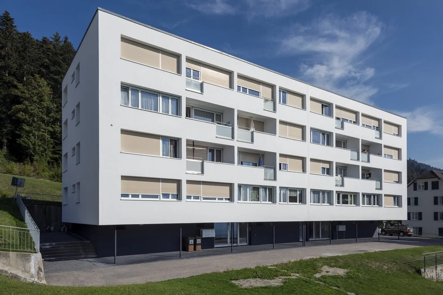 3-room apartment on the ground floor - Photo 1 of 7