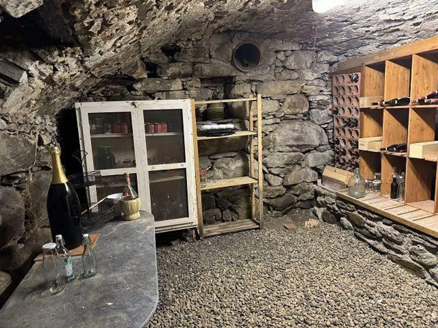 Charmante villa de 7,5 pièces à Claro - Photo 25 sur 40