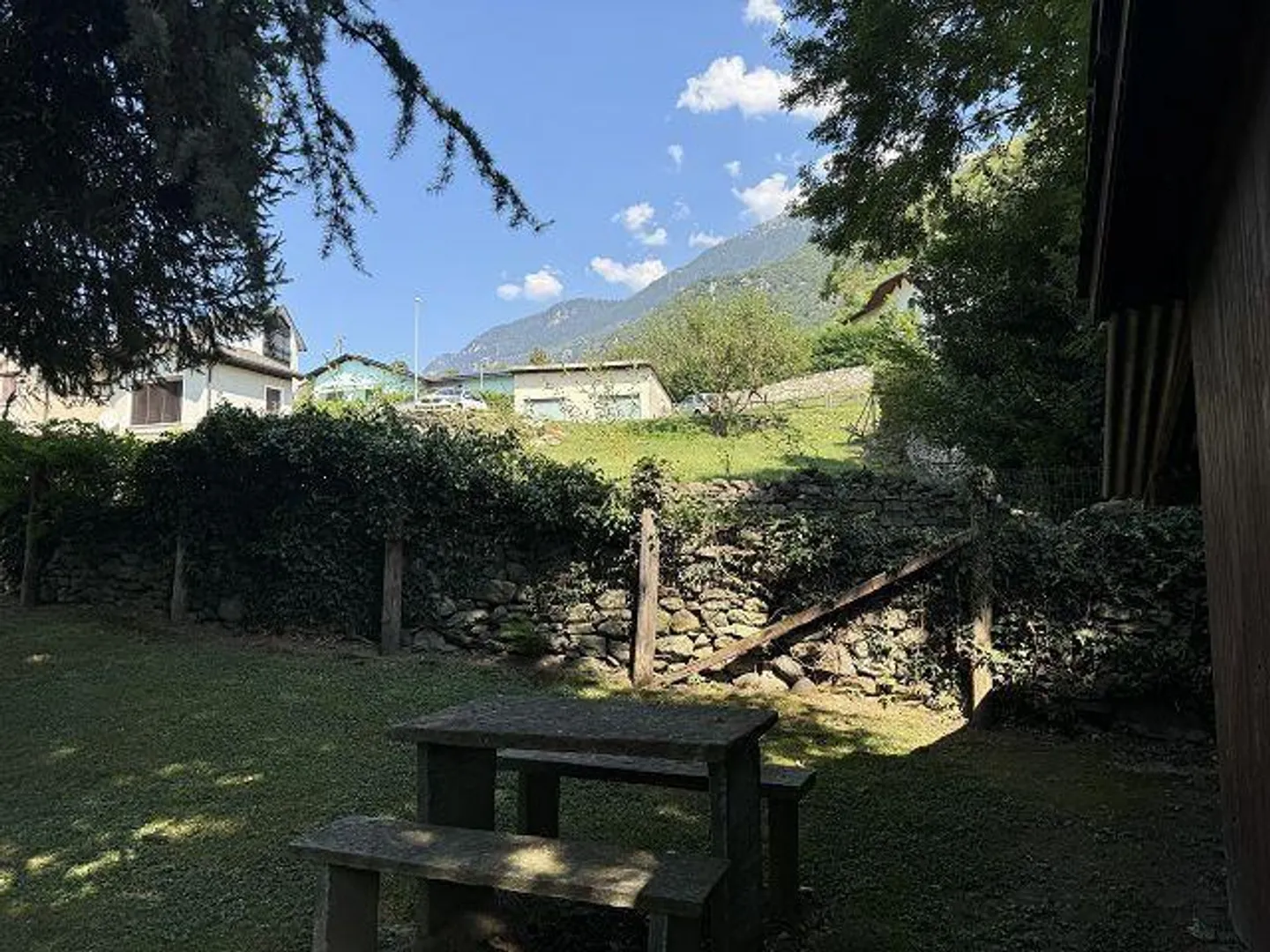 Charmante villa de 7,5 pièces à Claro - Photo 38 sur 40