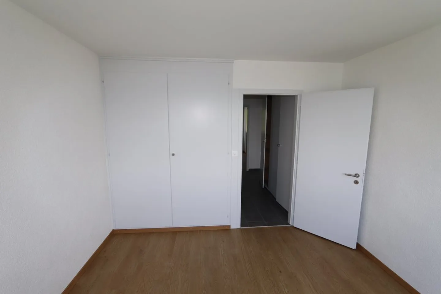 3-room apartment on the ground floor - Photo 7 of 7