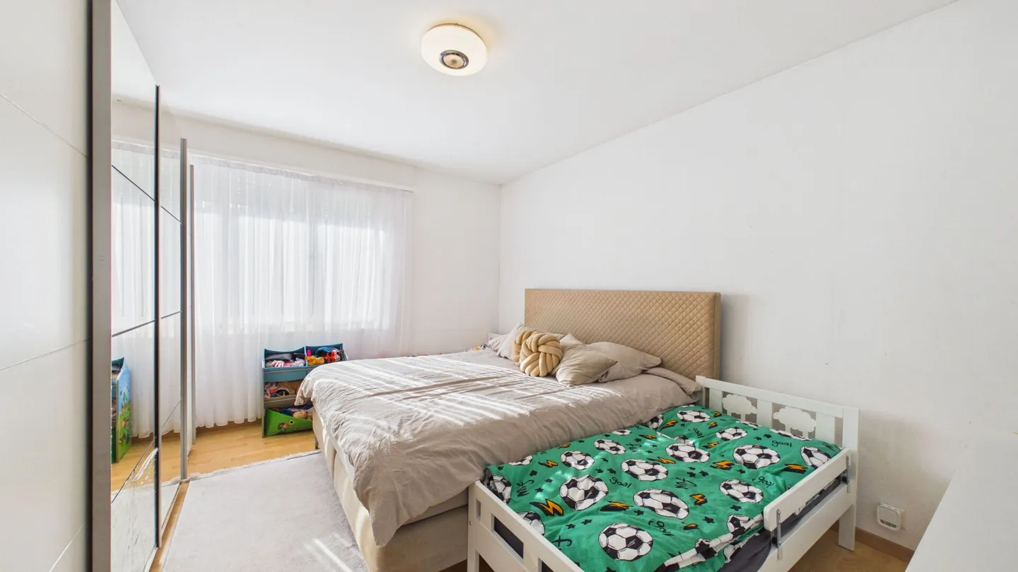 Helle 3.5-Zimmer-Wohnung in Dietikon - Foto 6 von 10