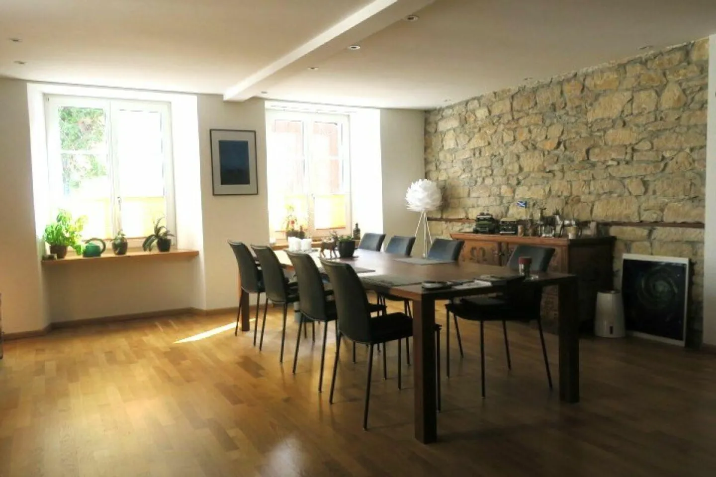 Property with many uses and great potential - Photo 2 of 13