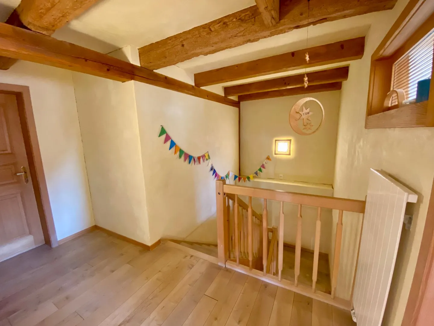 Spacious house with garden, stable, barn - Photo 28 of 47