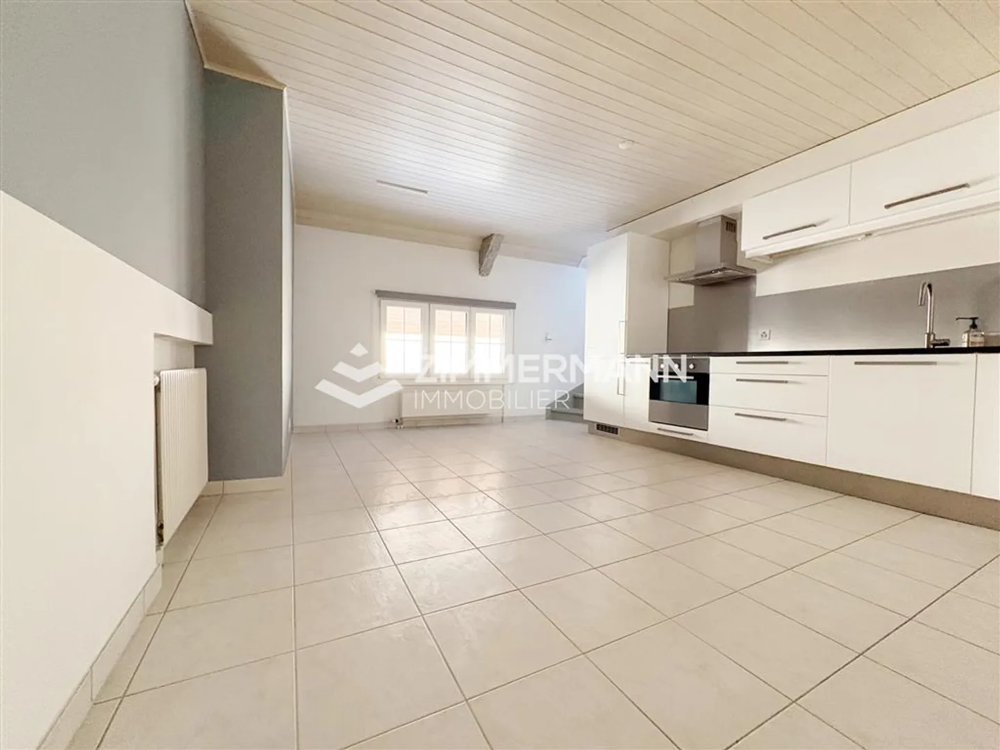 Triplex,2,52 - Photo 5 of 7