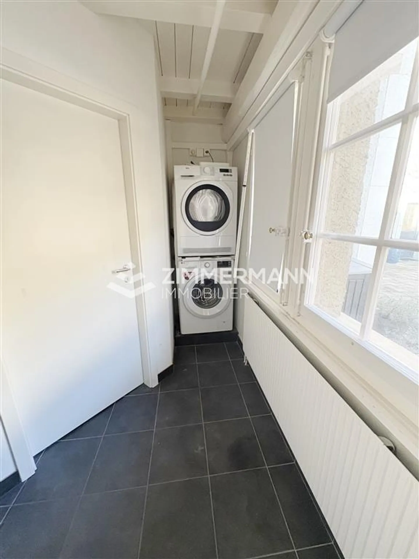 Triplex,2,52 - Photo 6 of 7