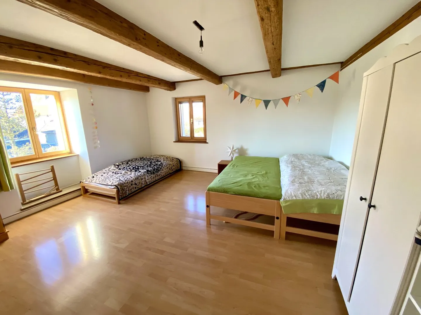 Spacious house with garden, stable, barn - Photo 32 of 47