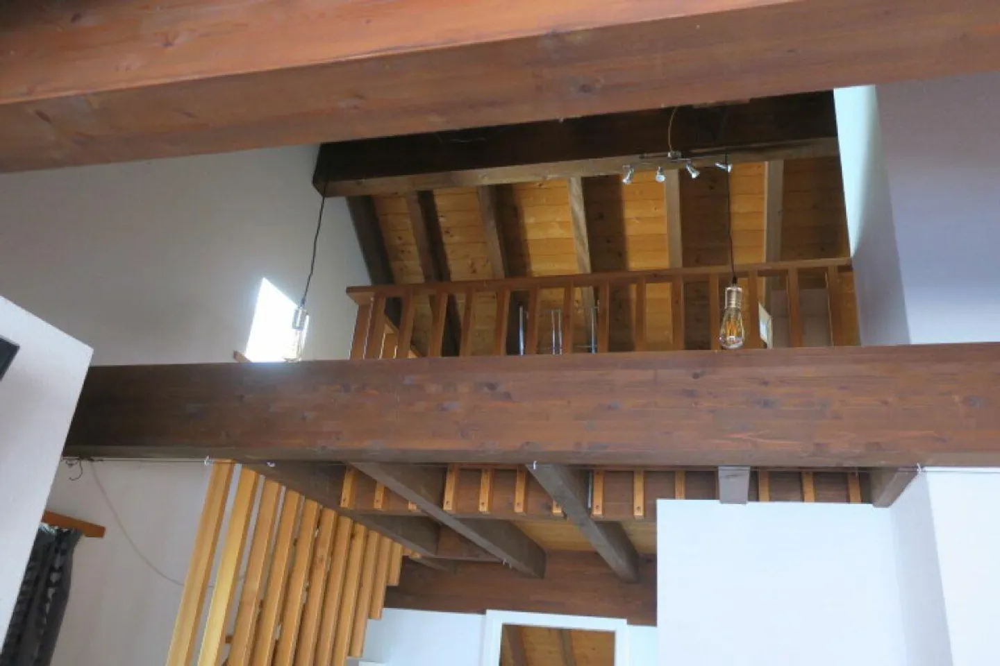 Property with many uses and great potential - Photo 6 of 13