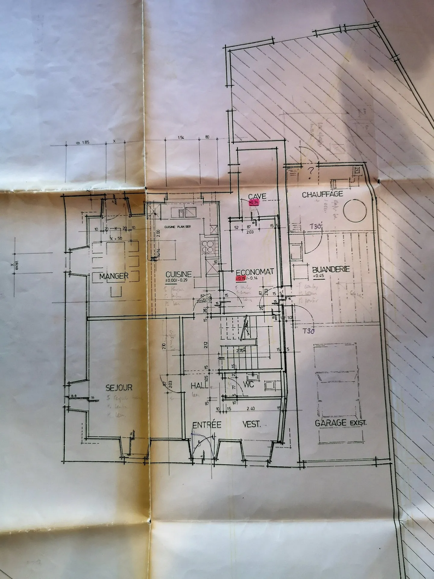 Spacious house with garden, stable, barn - Photo 45 of 47