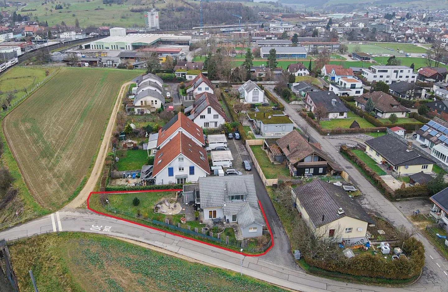 Casa unifamiliare in posizione non edificabile a Frick - Foto 1 di 13