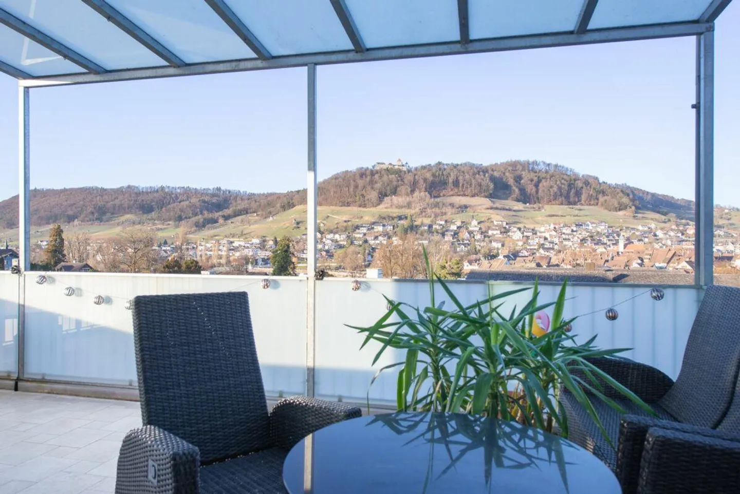 Appartement moderne de 4,5 pièces avec grand balcon - à quelques pas... - Photo 10 sur 16