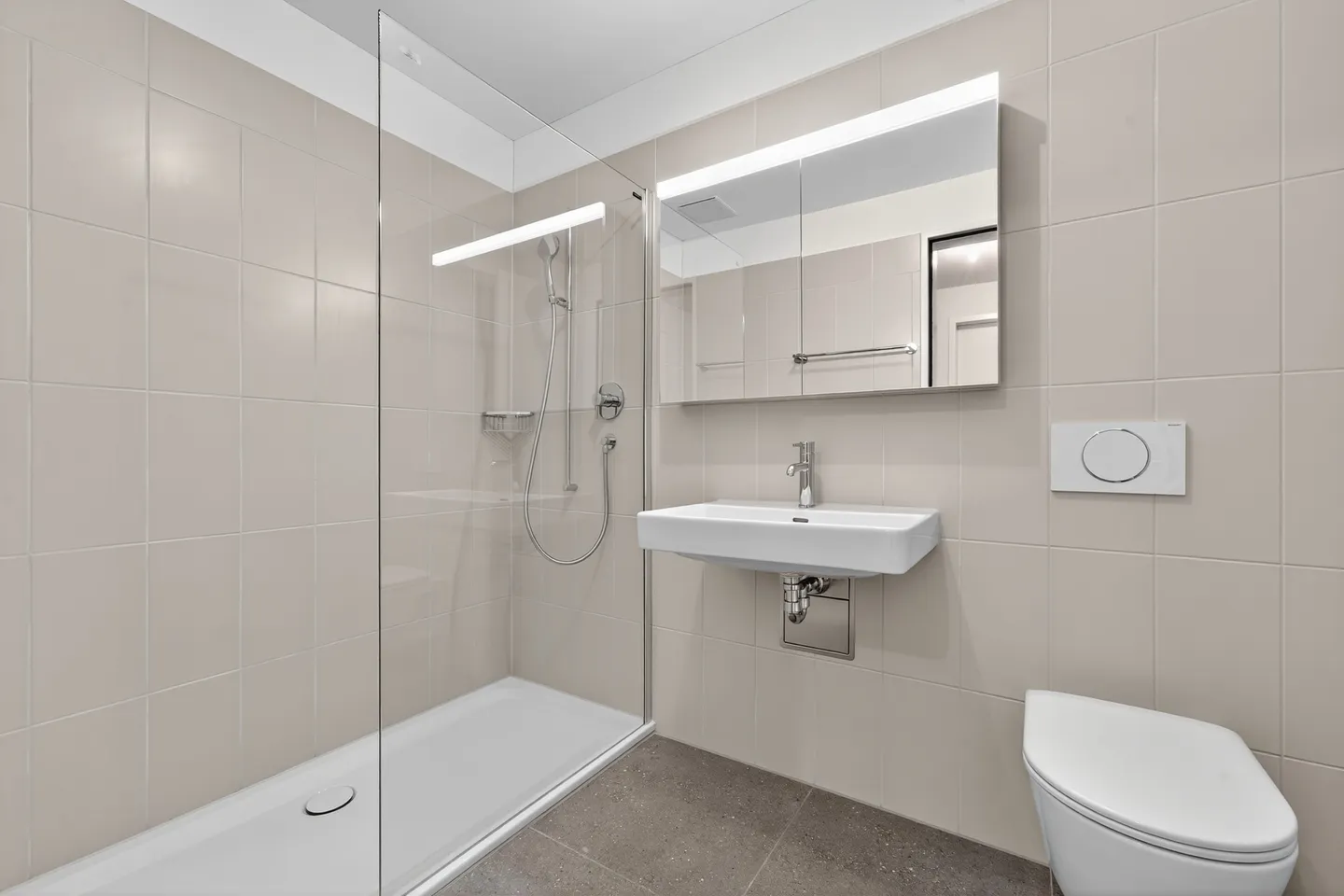 Moderne Attikawohnung in Sarnen - Foto 4 von 5