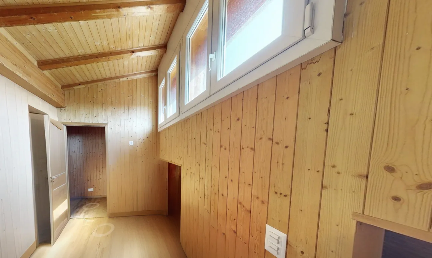 7 Rooms with Private Garden - To Renovate - Photo 6 of 8