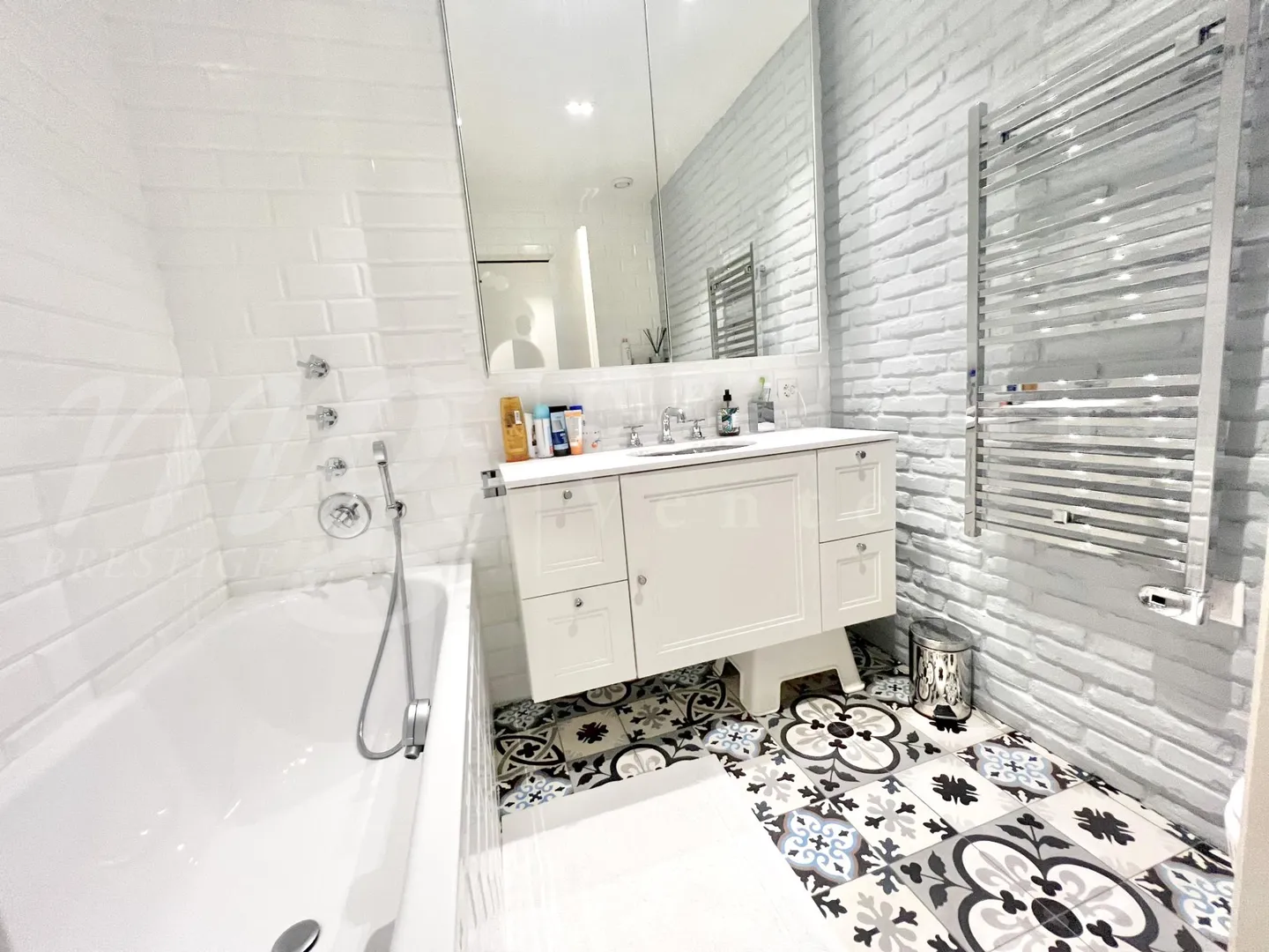 VILLAGGIO VICINO! MAGNIFICO APPARTAMENTO DI 250 m2, GRANDE TERRAZZA E VISTA APERTA - Foto 14 di 14