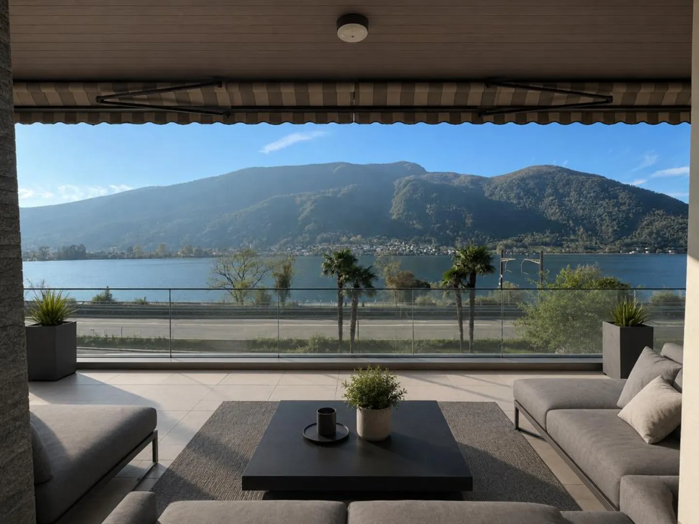 Large House on the Lake - Photo 5 of 5