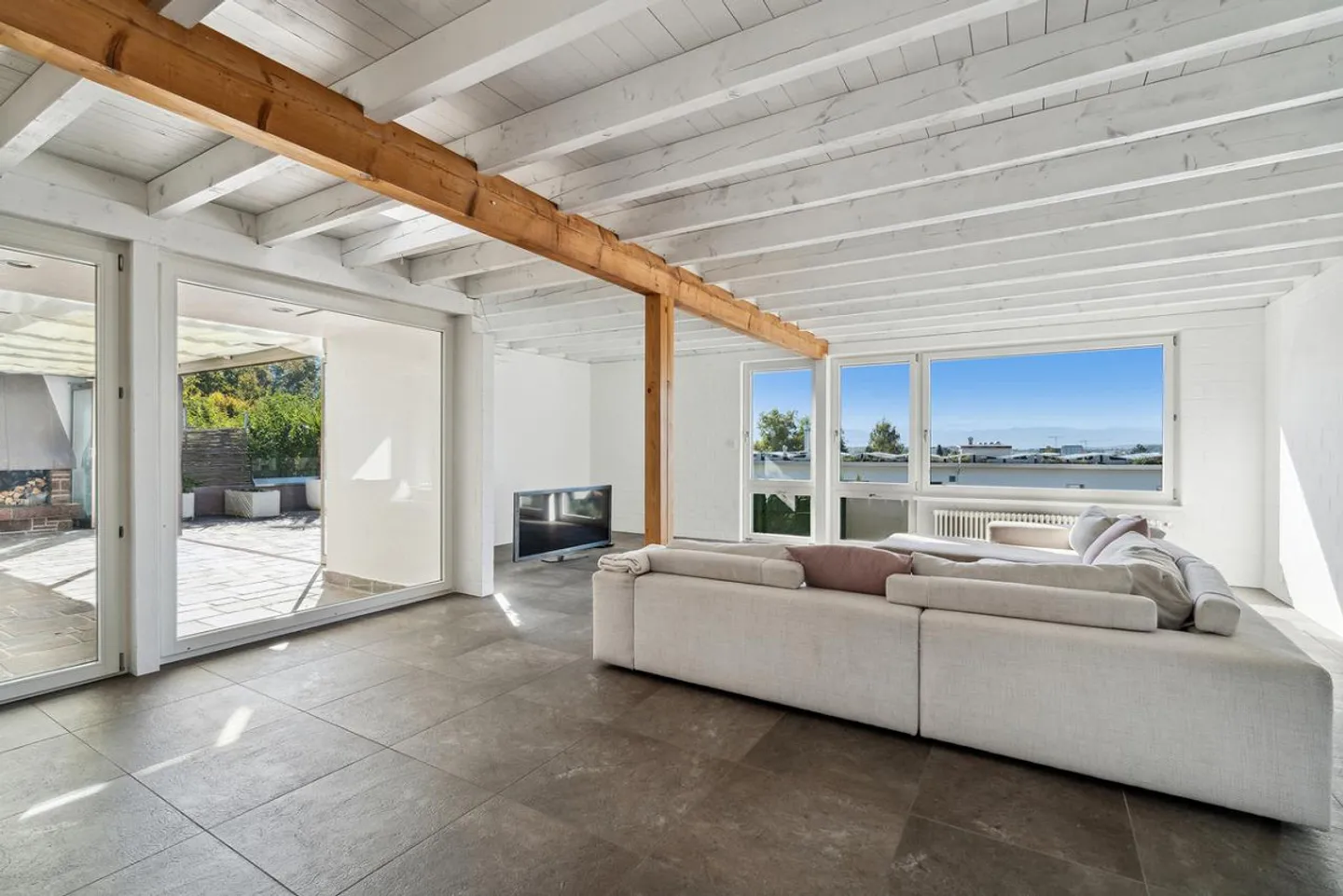 Terrassenhaus mit Alpenblick - Foto 2 von 4