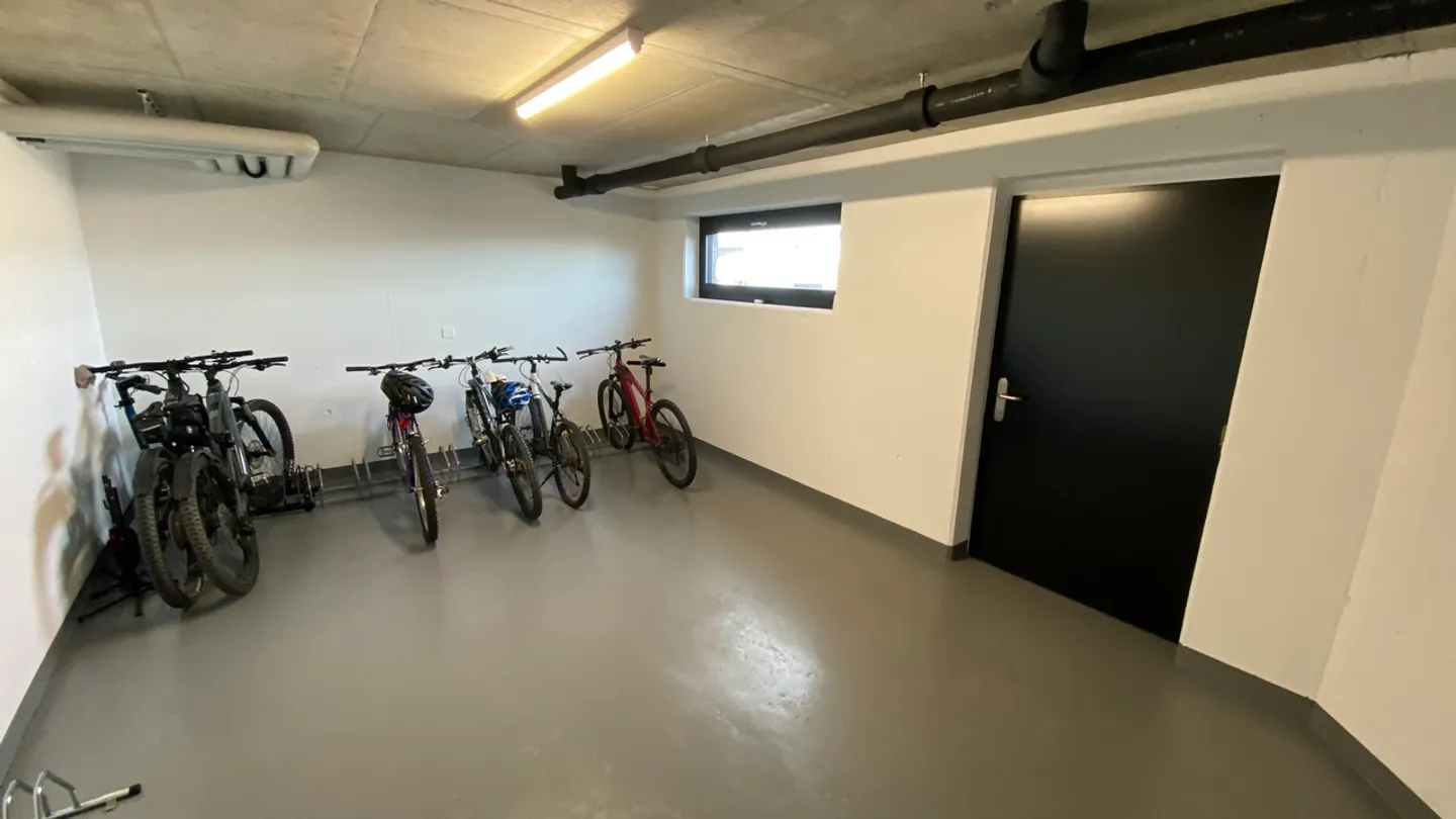 Hochwertige 3,5-Zimmer-Wohnung mit Aufzug. - Foto 2 von 21