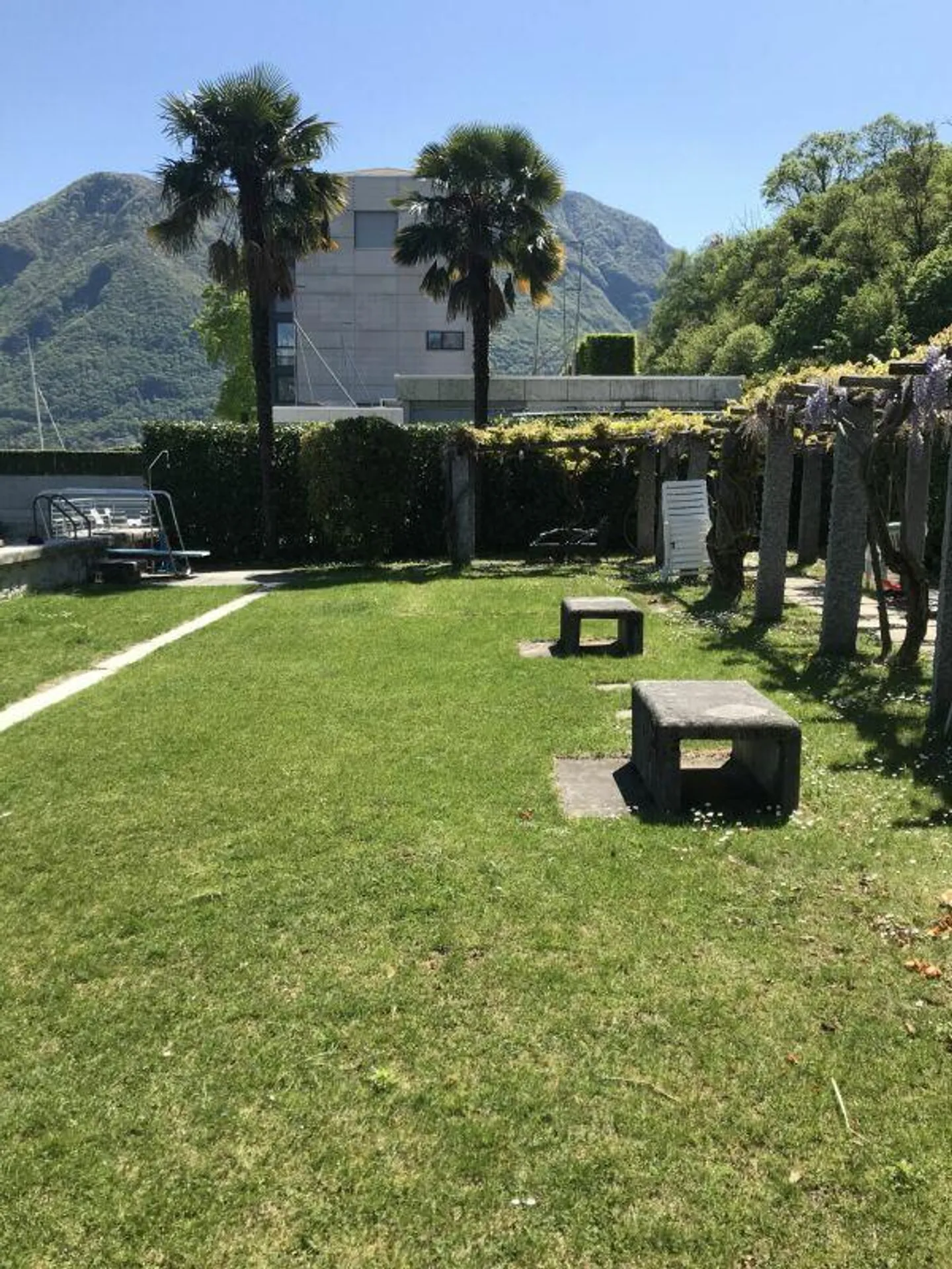 PARADISO · RENOVIERTES UND MÖBLIERTES 2,5-ZIMMER-APARTMENT · SEEBLICK AN EINEM AUSGEZEICHNETEN ORT - Foto 18 von 18