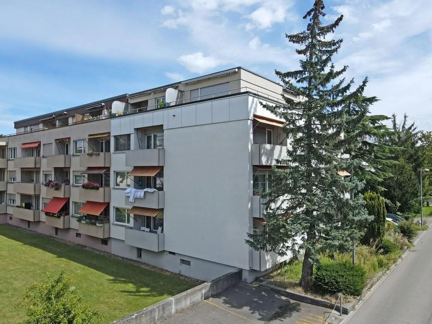 Bella appartamento a Bern-Stöckacker - Foto 1 di 11