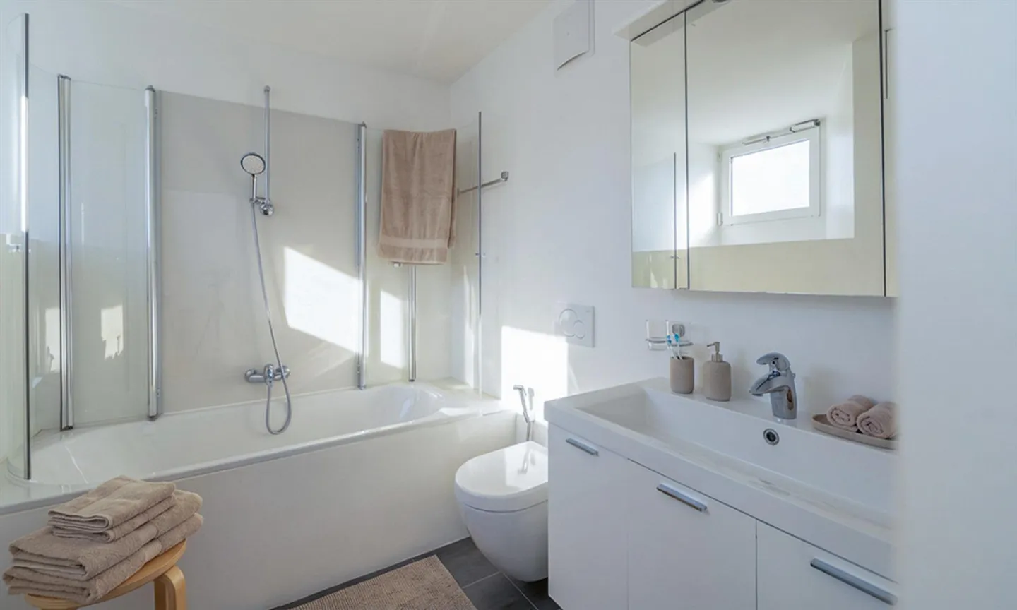 Grande Villa 5.5 avec Jardin, Piscine et Vue sur le Lac à Canobbio - Photo 6 sur 13