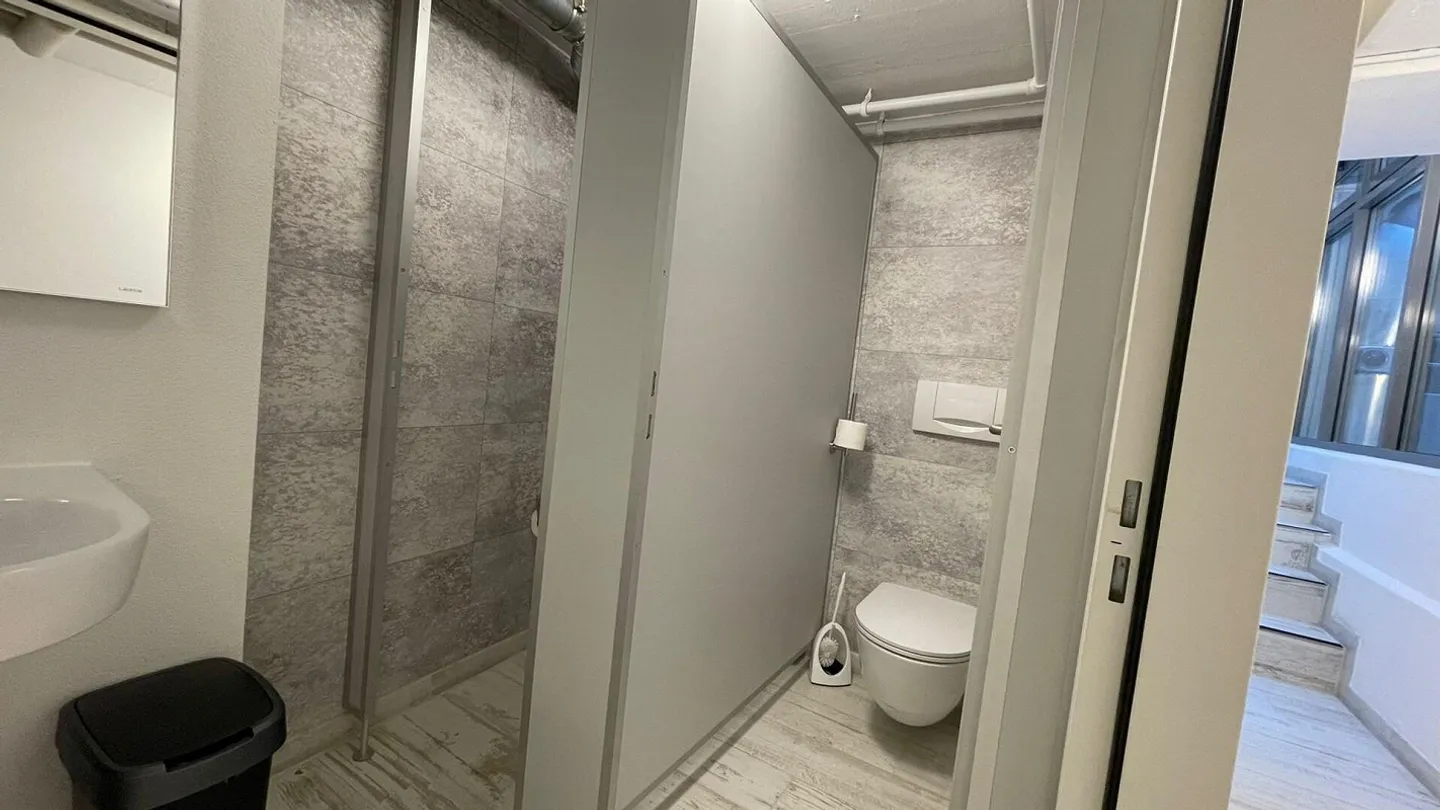 Bijou dans un emplacement central à Kleinbasel. "Airbnb, penthouse ... - Photo 43 sur 45