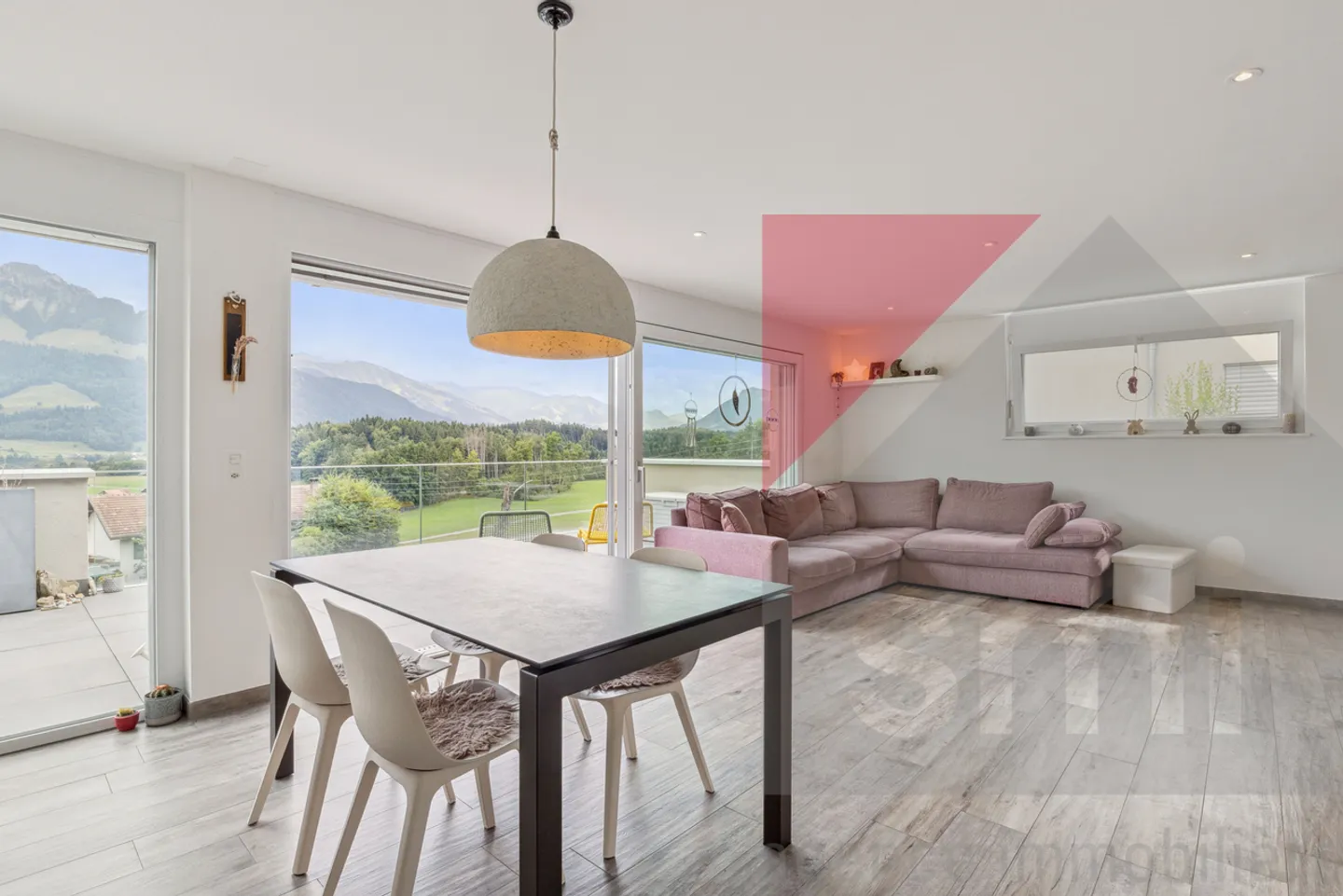 Magnifique appartement avec terrasse et vue sur le lac et les Préalpes - Photo 8 sur 13