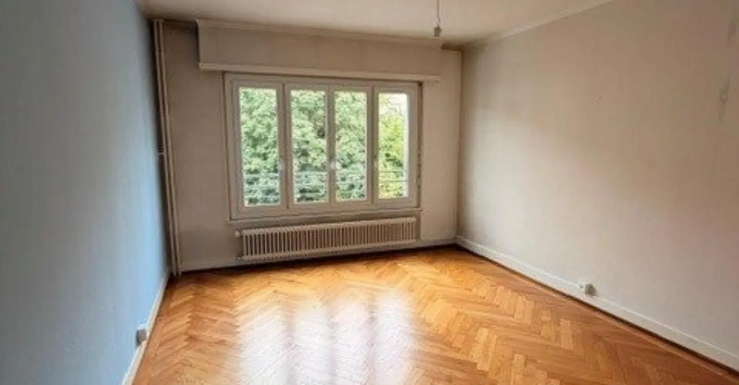 Appartement Charmant avec Vue sur le Lac - Photo 7 sur 7
