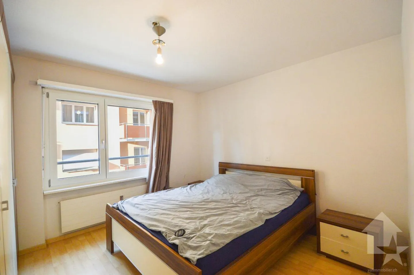 Appartement de 2 pièces avec balcon - Photo 2 sur 11