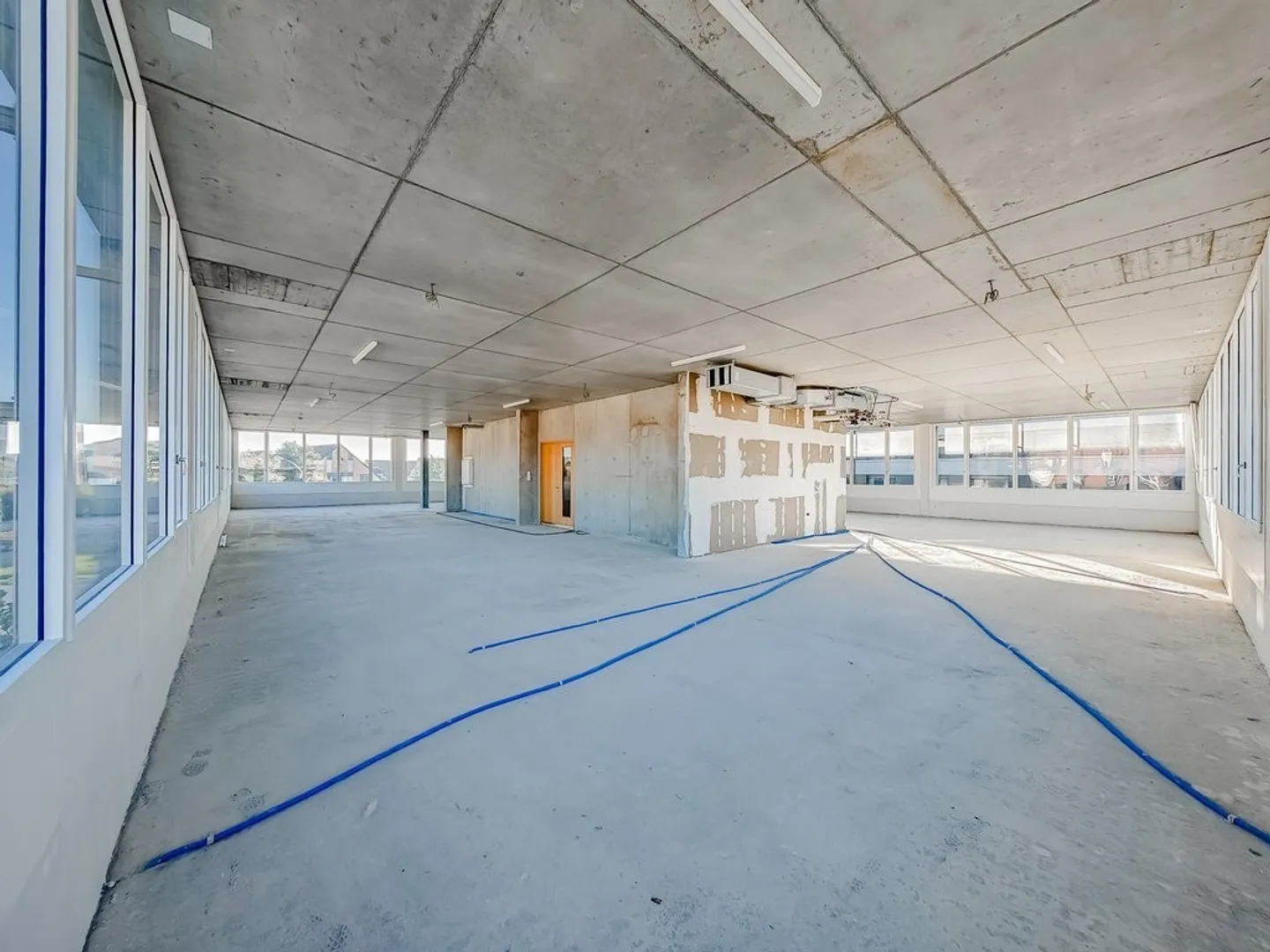 Nuovi spazi commerciali in affitto - Foto 3 di 12