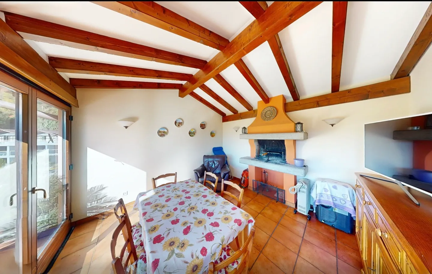 Style & Comfort in Prime Location with Lake View - Photo 5 of 20