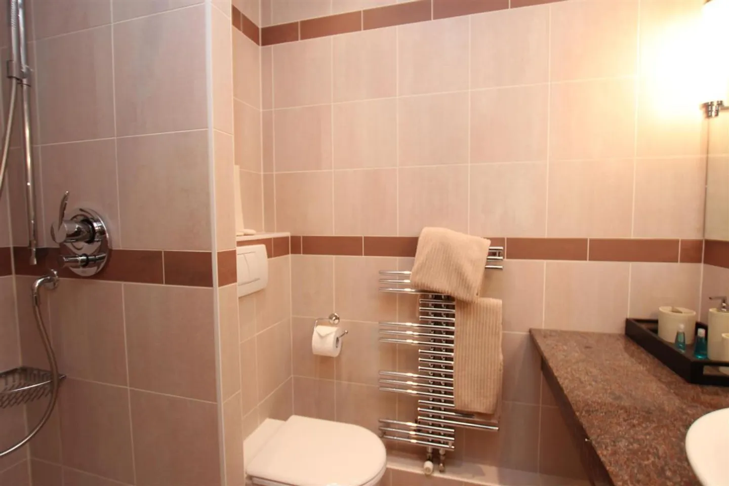 Appartamento arredato 2.5 stanze - Foto 4 di 5