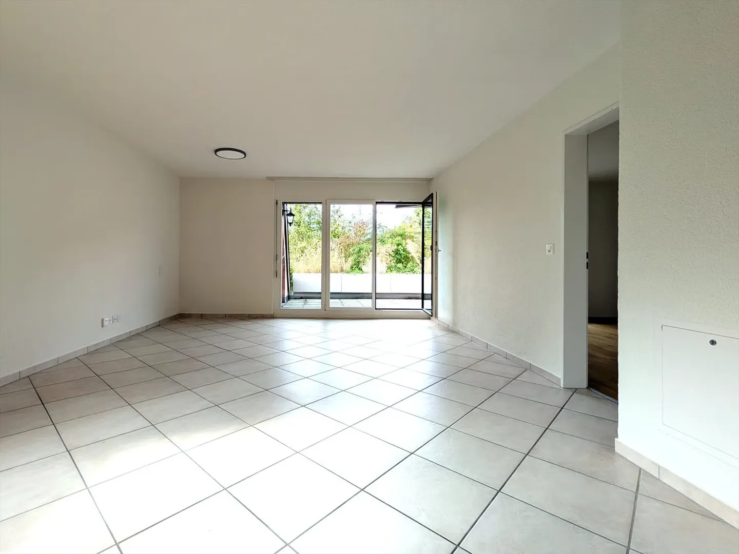 Appartement lumineux de 4,5 pièces avec beaucoup d'extras - Photo 1 sur 12