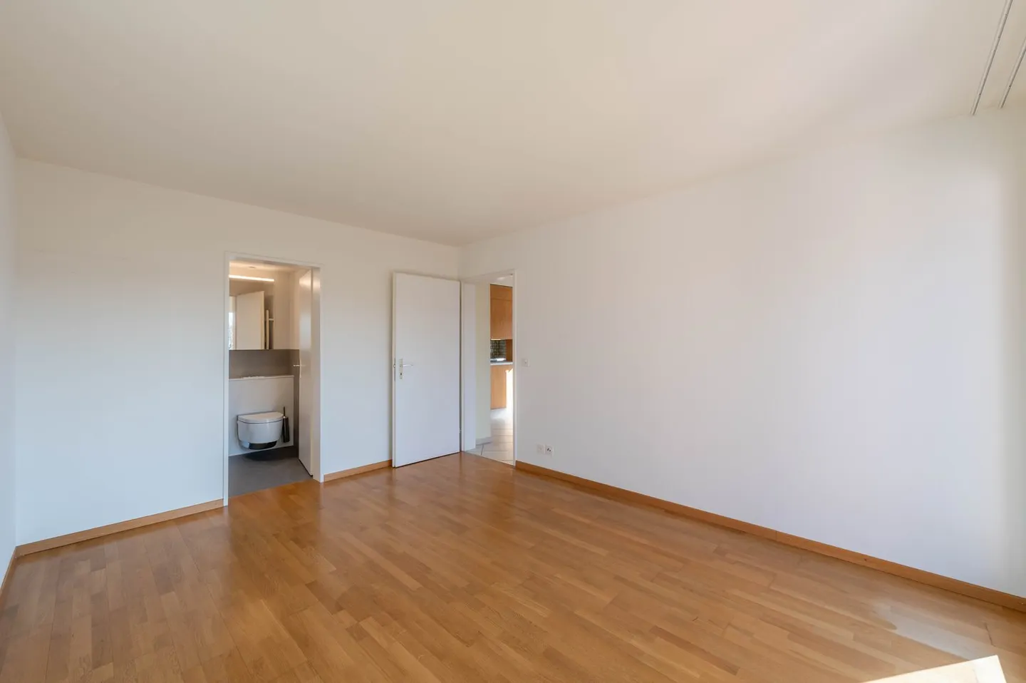 Appartement lumineux de 4,5 pièces avec beaucoup d'extras - Photo 6 sur 12