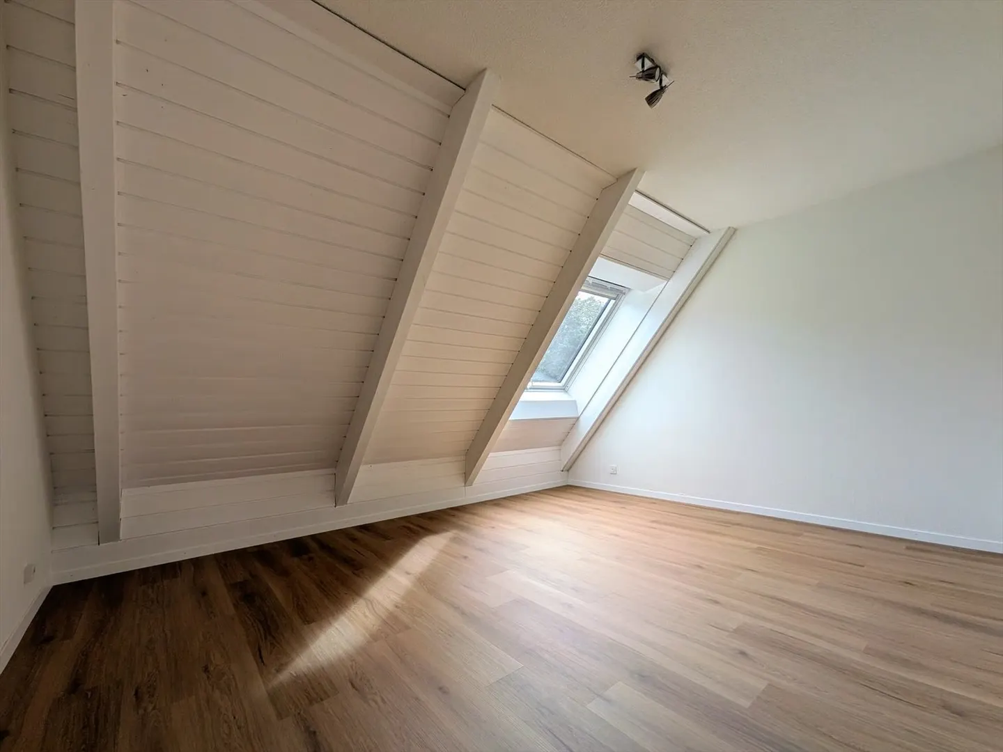 Appartement lumineux de 4,5 pièces avec beaucoup d'extras - Photo 8 sur 12