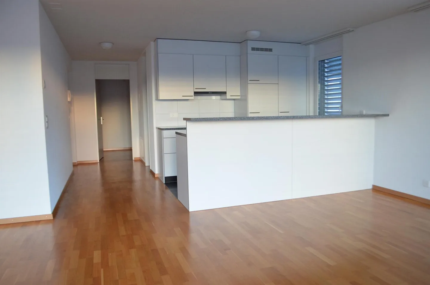 Appartement 2 1/2 pièces Ostermundigen - Photo 2 sur 6