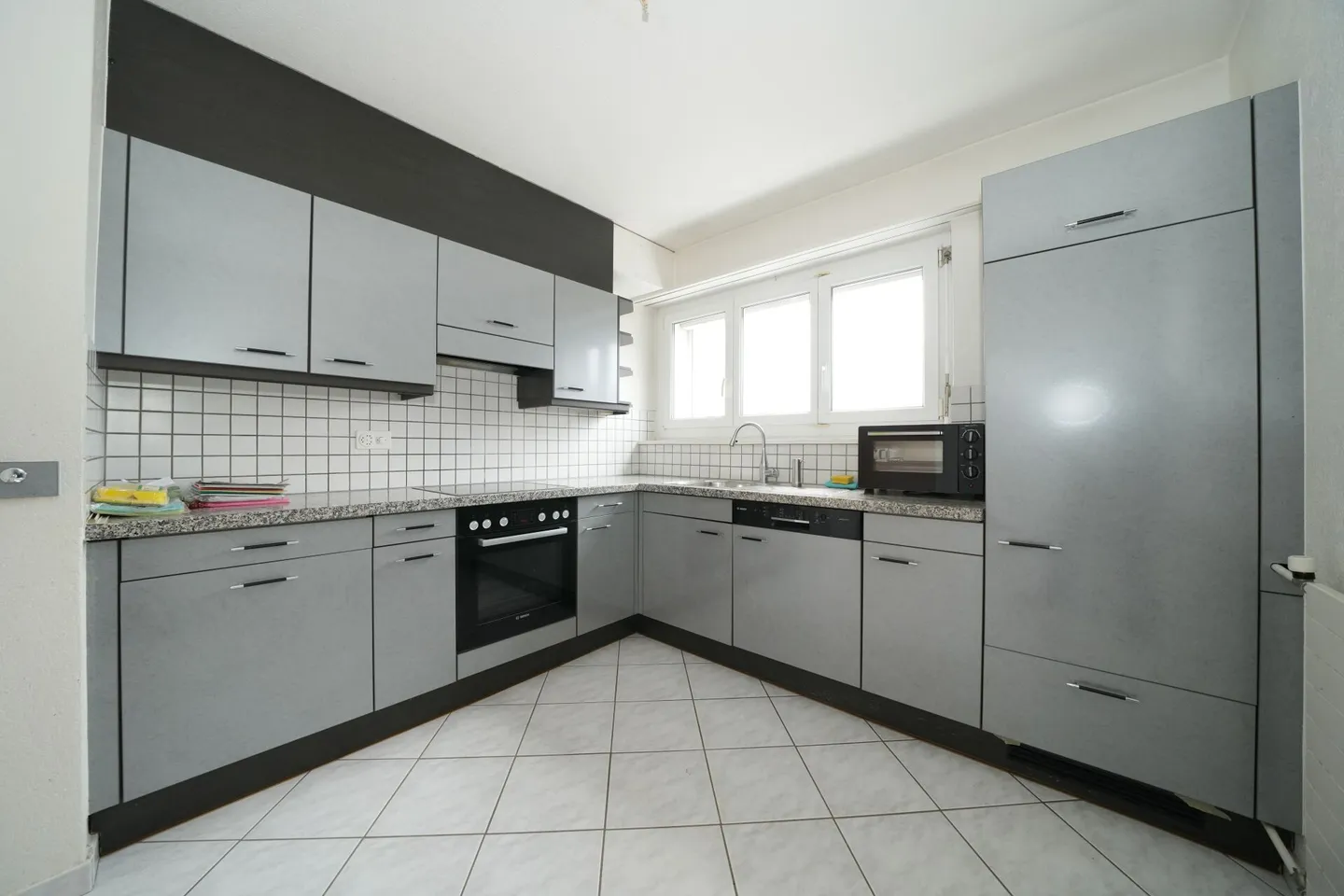 Appartement confortable avec grand balcon dans un emplacement calme - Photo 4 sur 9