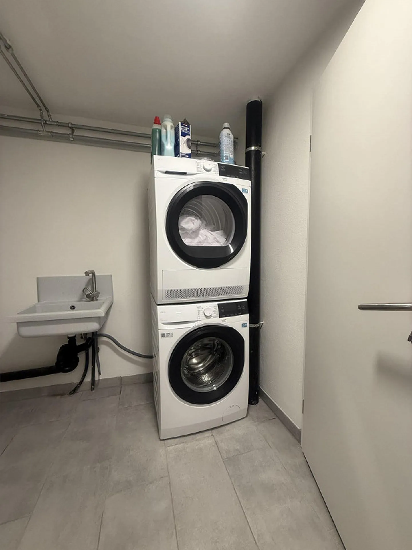 Recherche d'un nouveau locataire pour un appartement spacieux de 5,5 pièces - Photo 10 sur 12