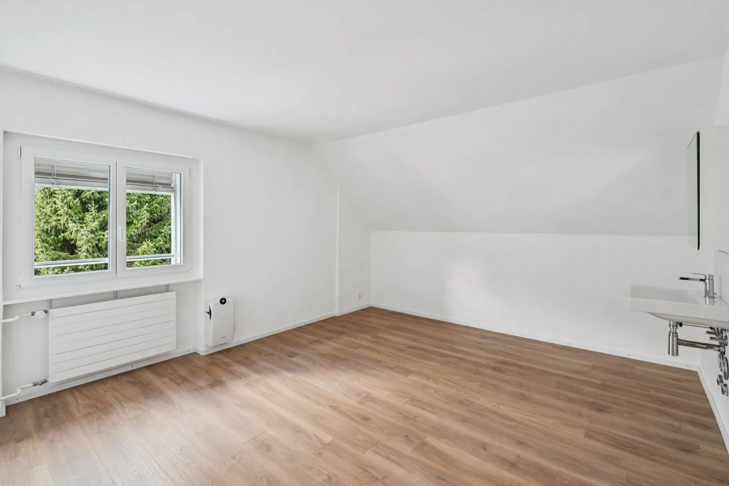 Living at the highest level: Dreamlike 4.5-room maisonette - Photo 4 of 10