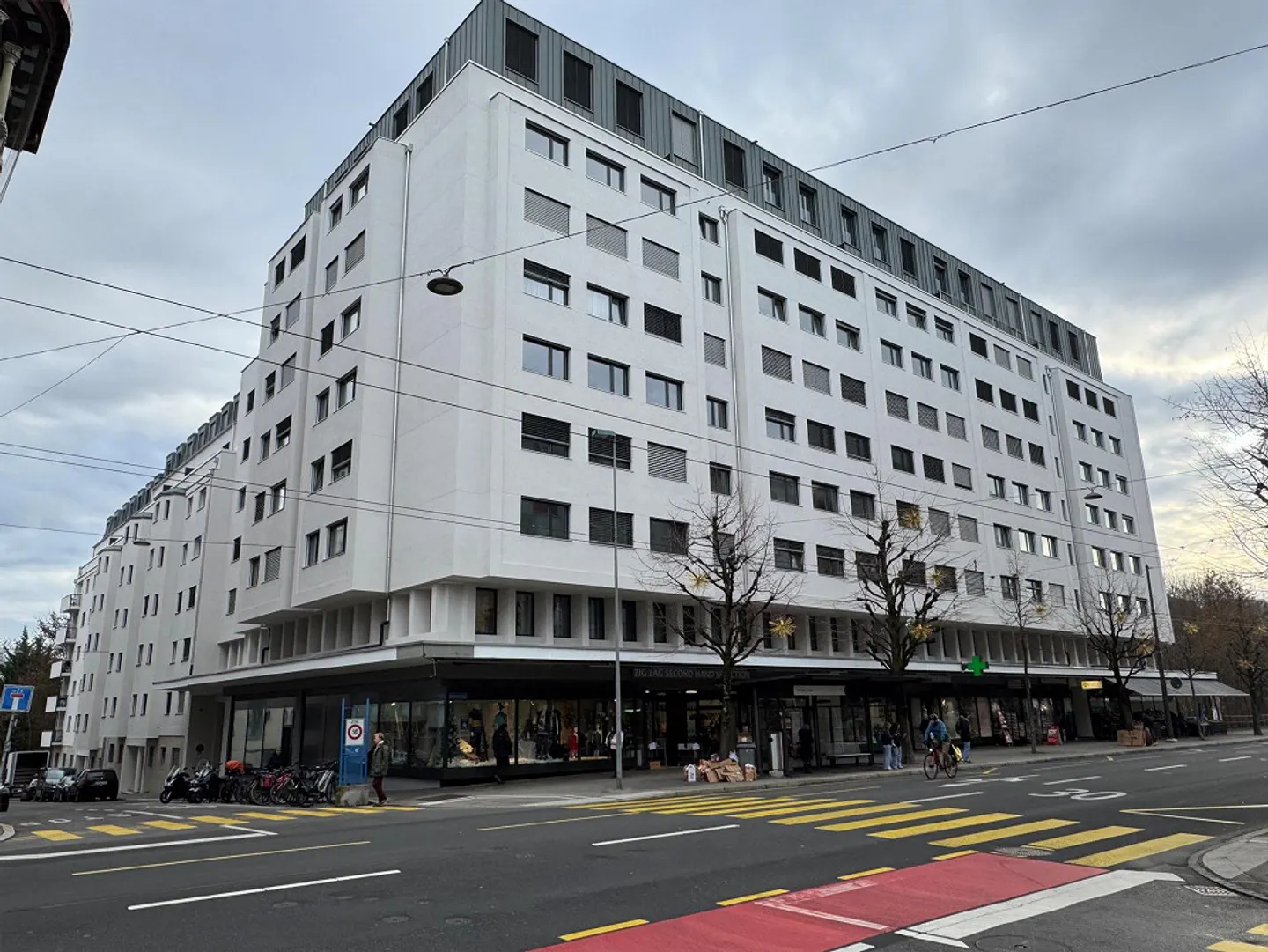 Einstellhallenplatz im Herzen von Fribourg zu vermieten! - Foto 1 von 1